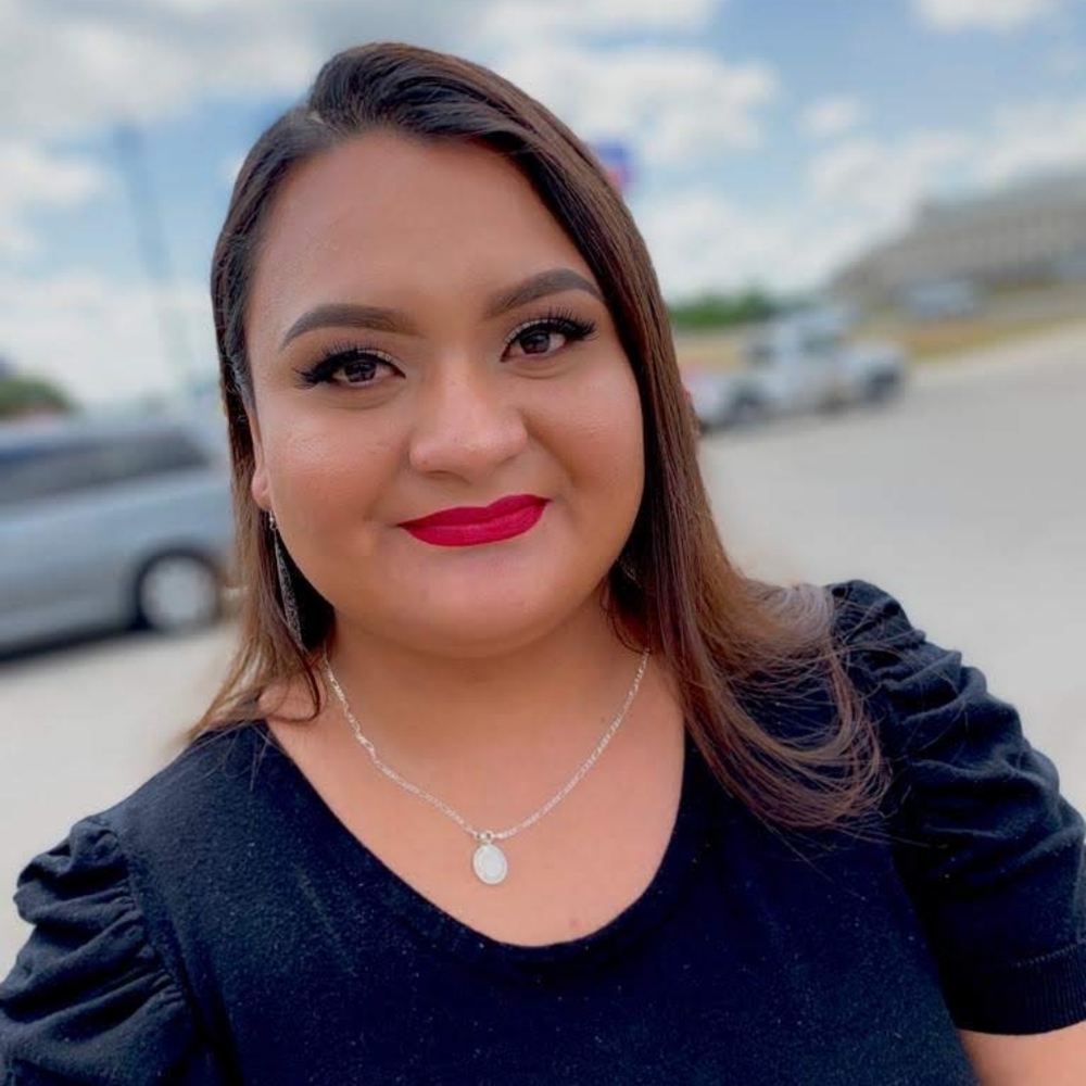 Meet your Posher, Edith